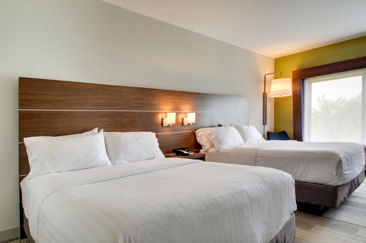 Holiday Inn Express & Suites Aurora - Naperville By Ihg Exterior foto