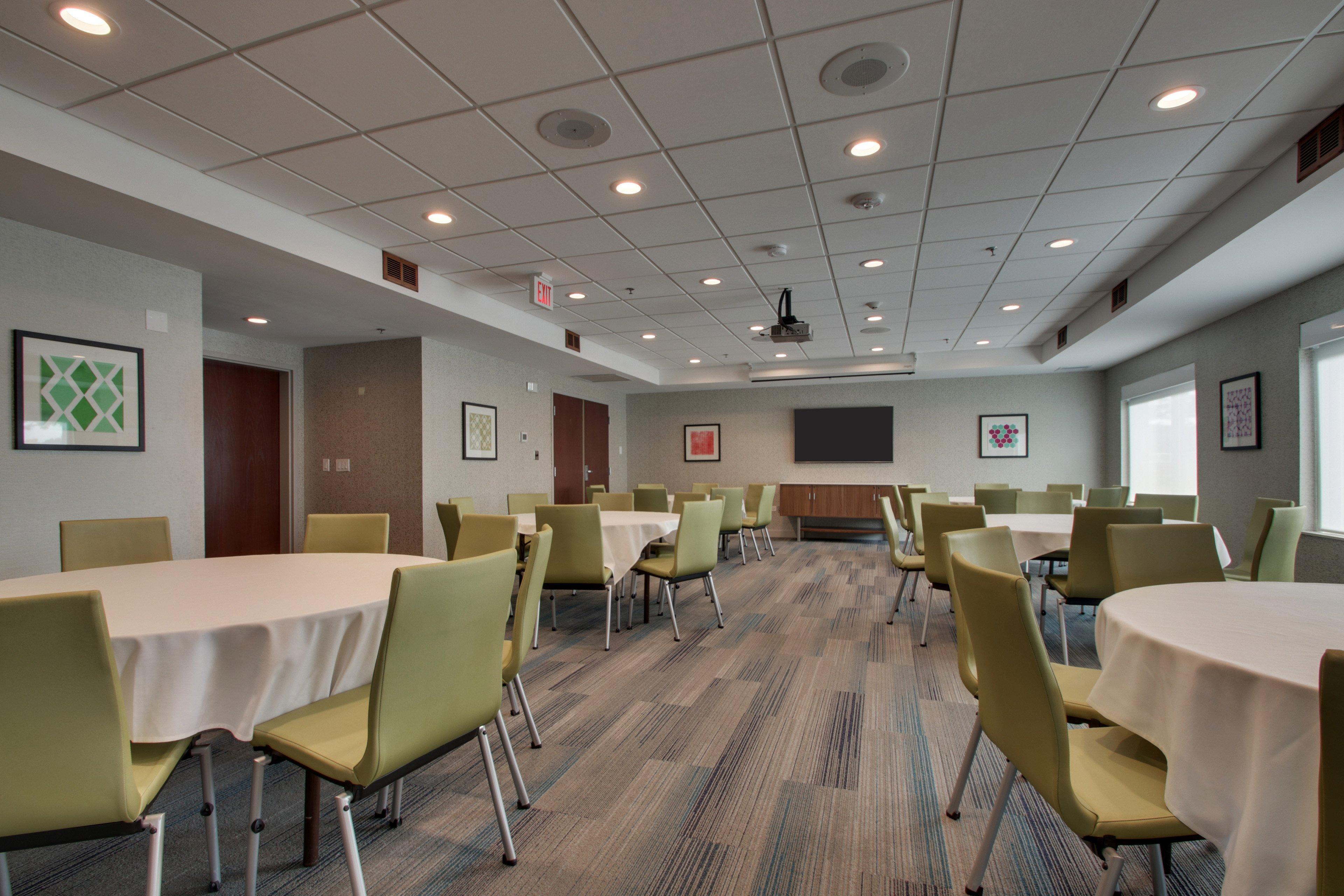 Holiday Inn Express & Suites Aurora - Naperville By Ihg Exterior foto